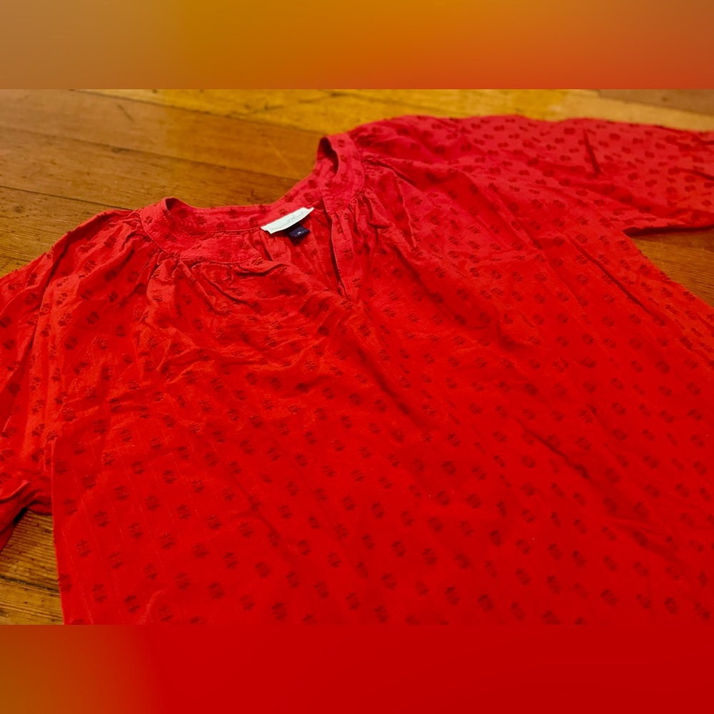 Universal Thread cropped puff sleeve top ❤️